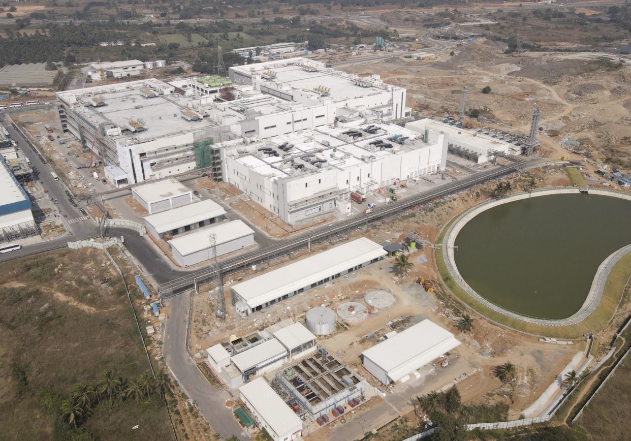 Aerial view of a Neo Heights industrial construction site